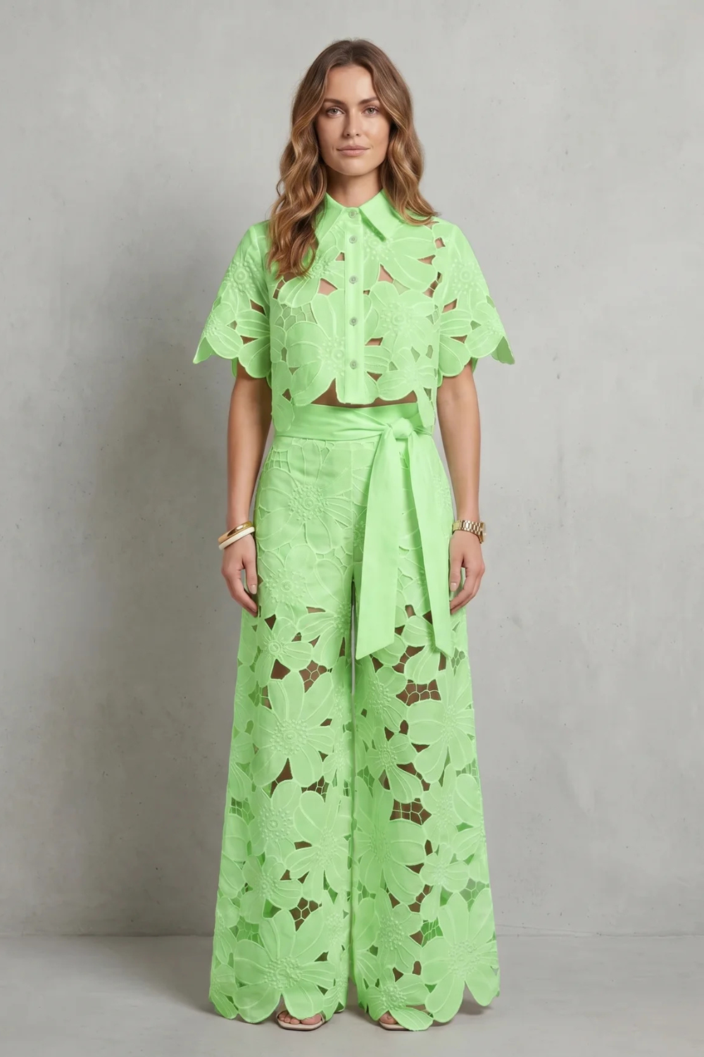 Bellarisse – Embroidered lace elegance – Top and skirt set