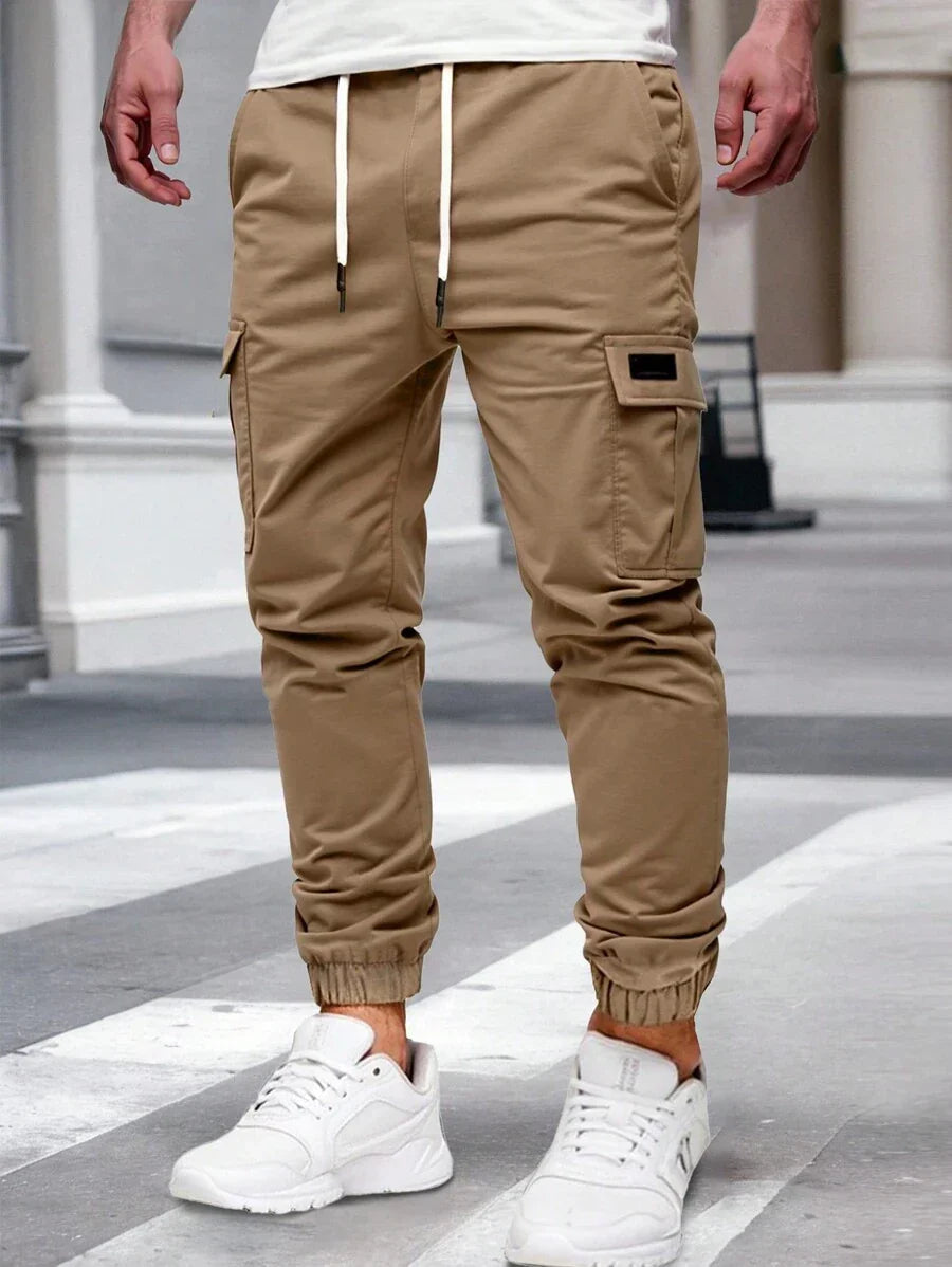 Men's Light Cargo Joggers With Pockets