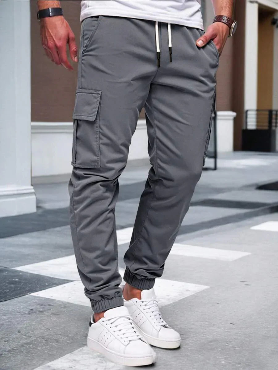Men's Light Cargo Joggers With Pockets