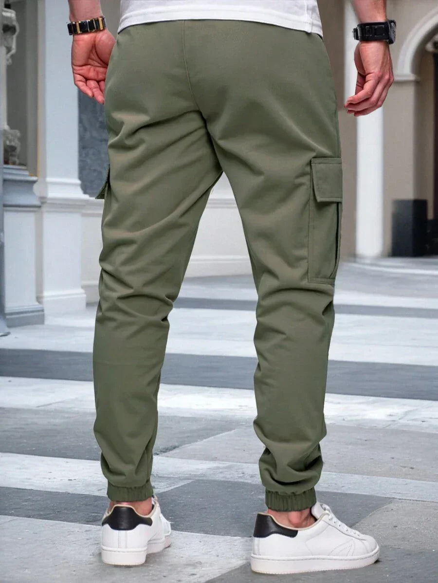Men's Light Cargo Joggers With Pockets
