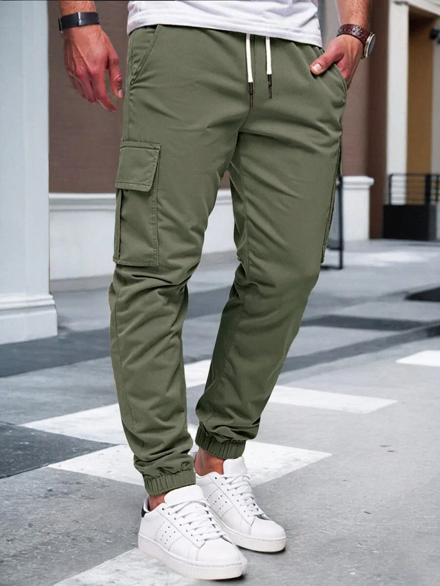 Men's Light Cargo Joggers With Pockets