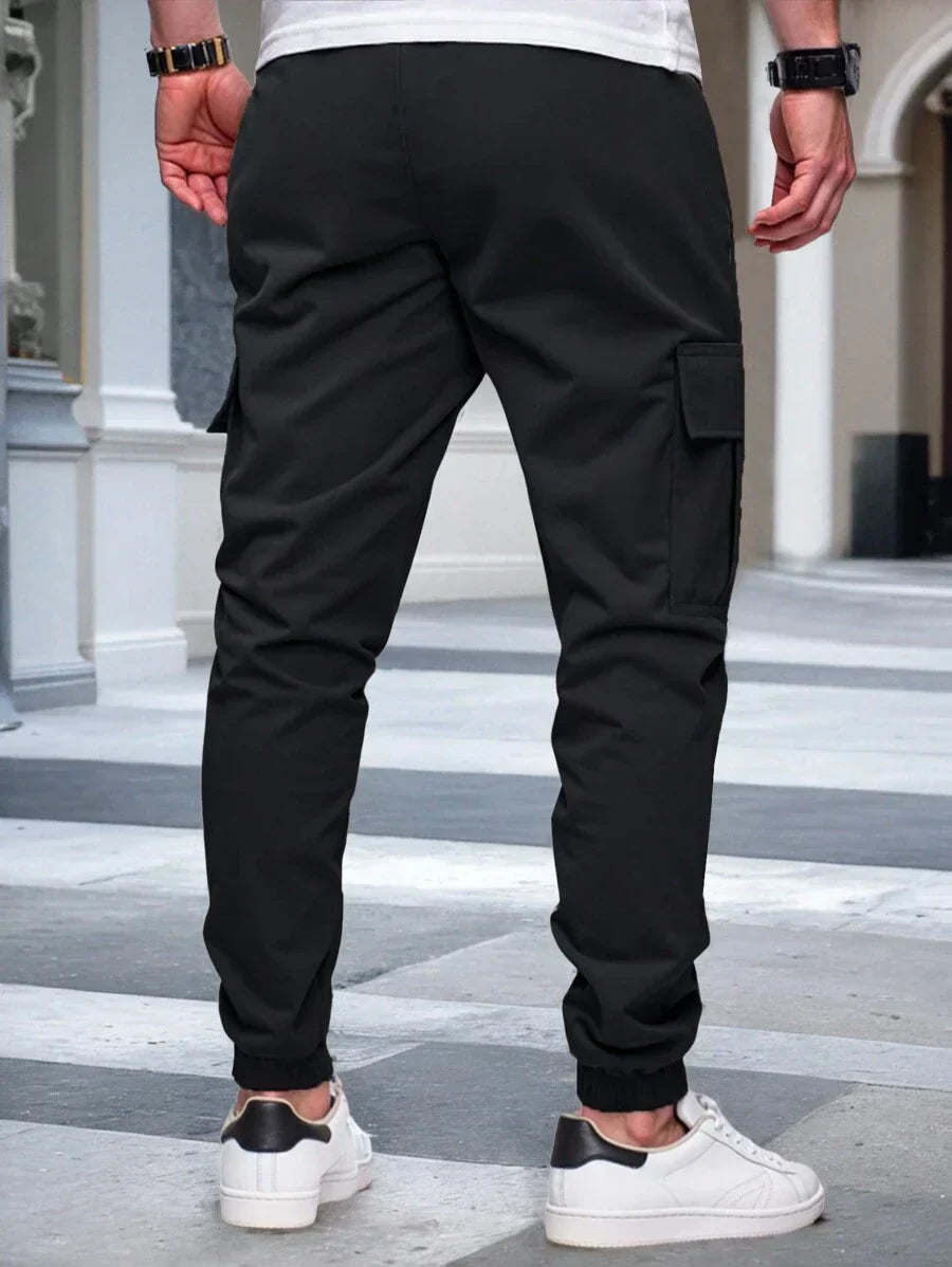 Men's Light Cargo Joggers With Pockets