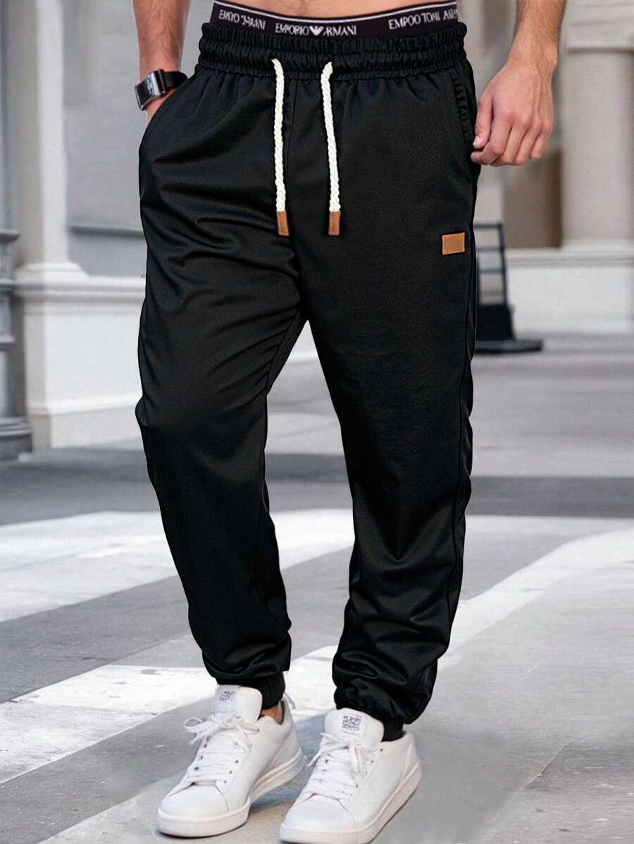 Men's Light Cargo Joggers With Pockets