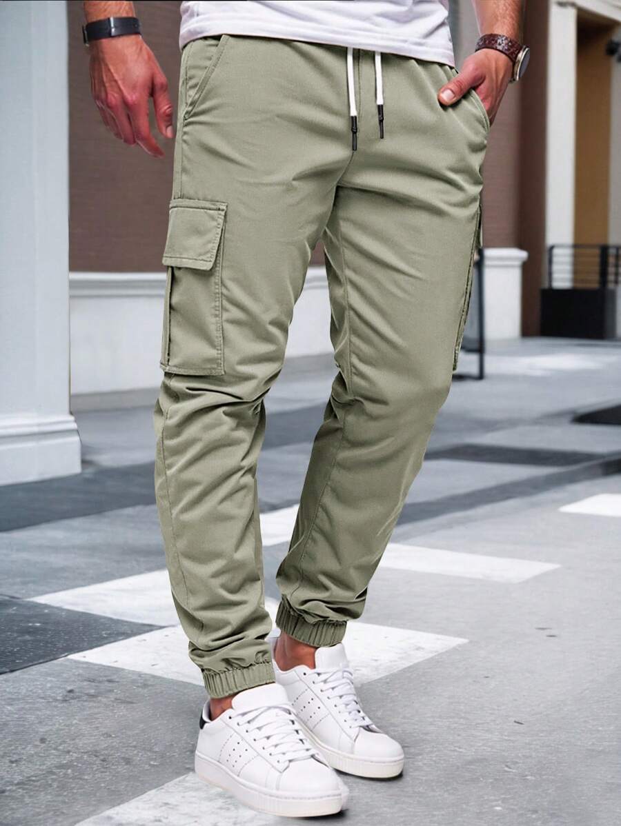Men's Light Cargo Joggers With Pockets