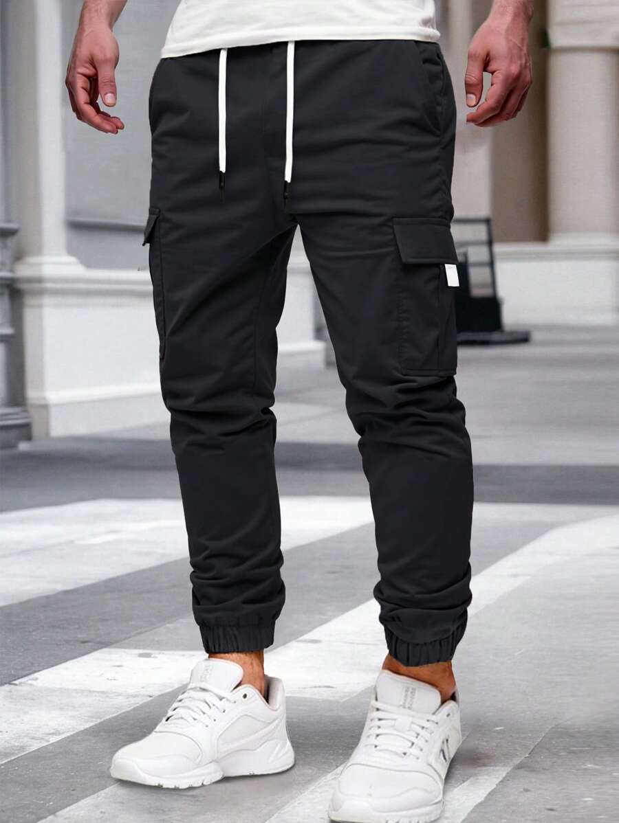 Men's Light Cargo Joggers With Pockets