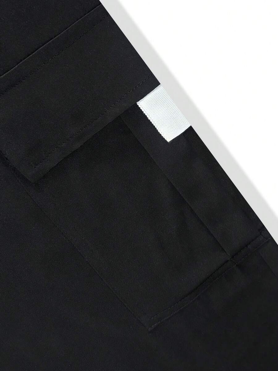 Men's Light Cargo Joggers With Pockets