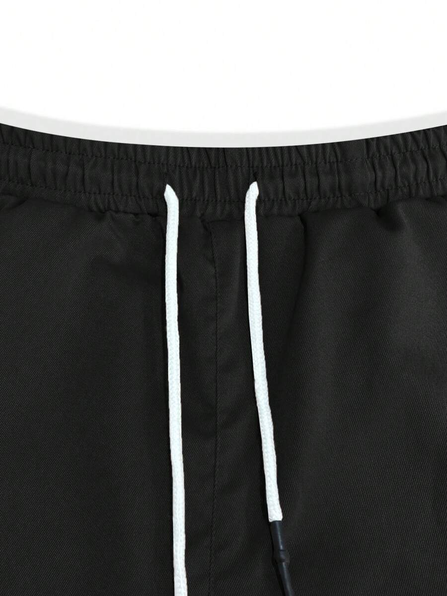 Men's Light Cargo Joggers With Pockets