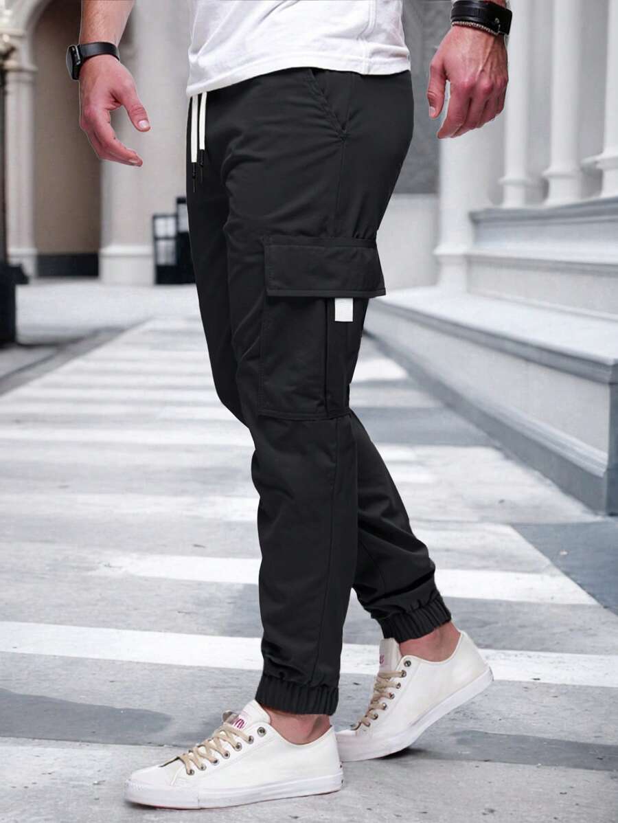 Men's Light Cargo Joggers With Pockets