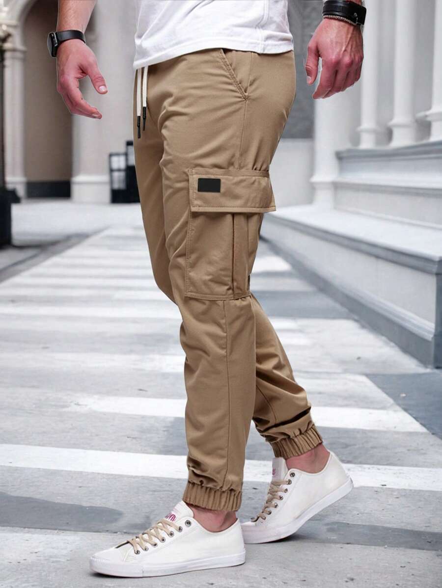 Men's Light Cargo Joggers With Pockets