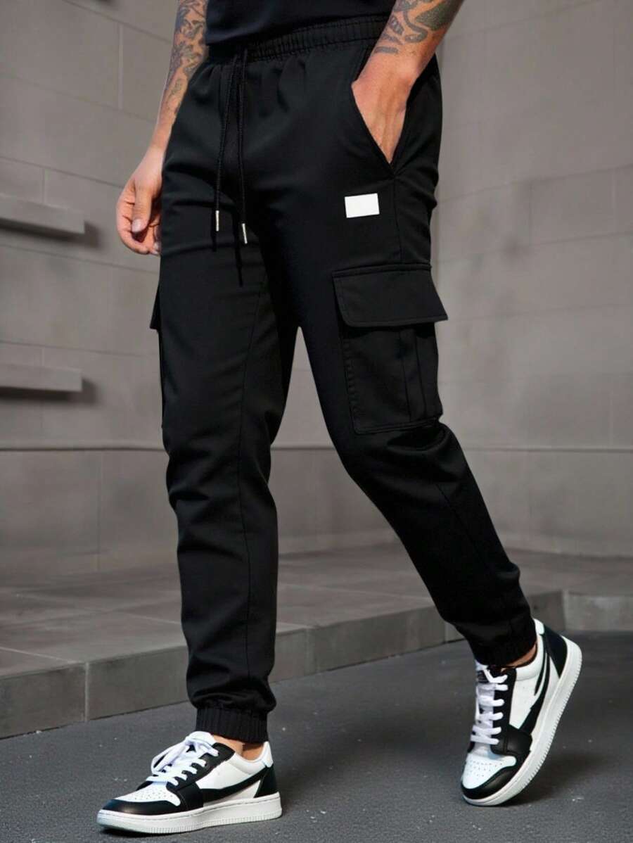 Men's Light Cargo Joggers With Pockets