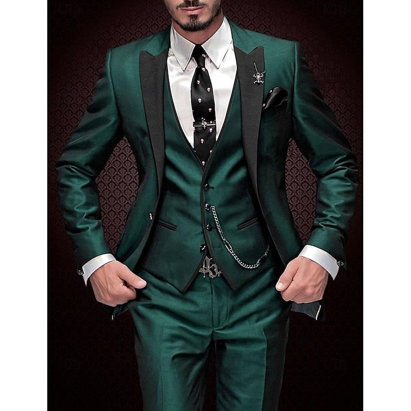 Men's 3-Piece Suit With Notched Lapel For A Confident Look