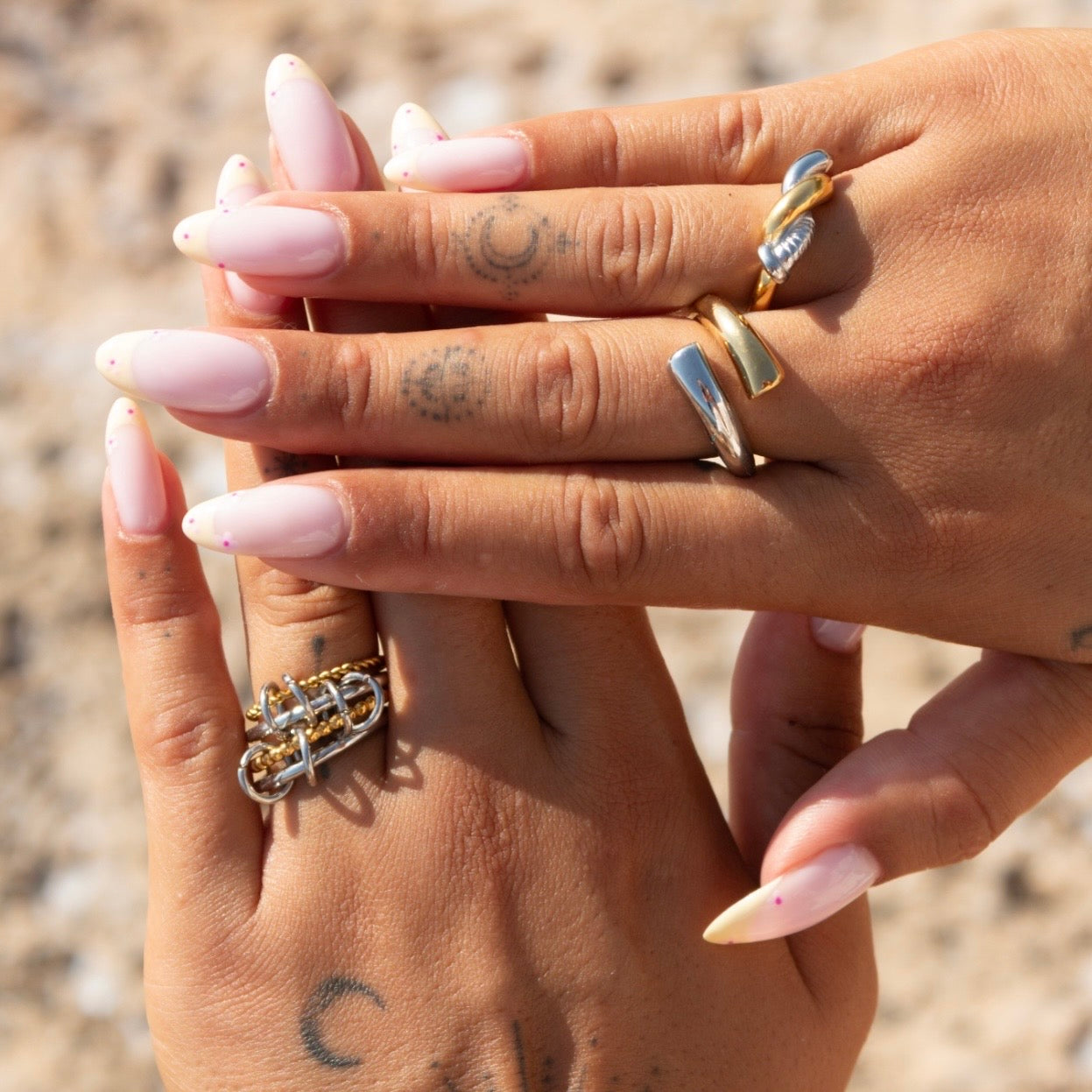 Avelis Ring (Adjustable)