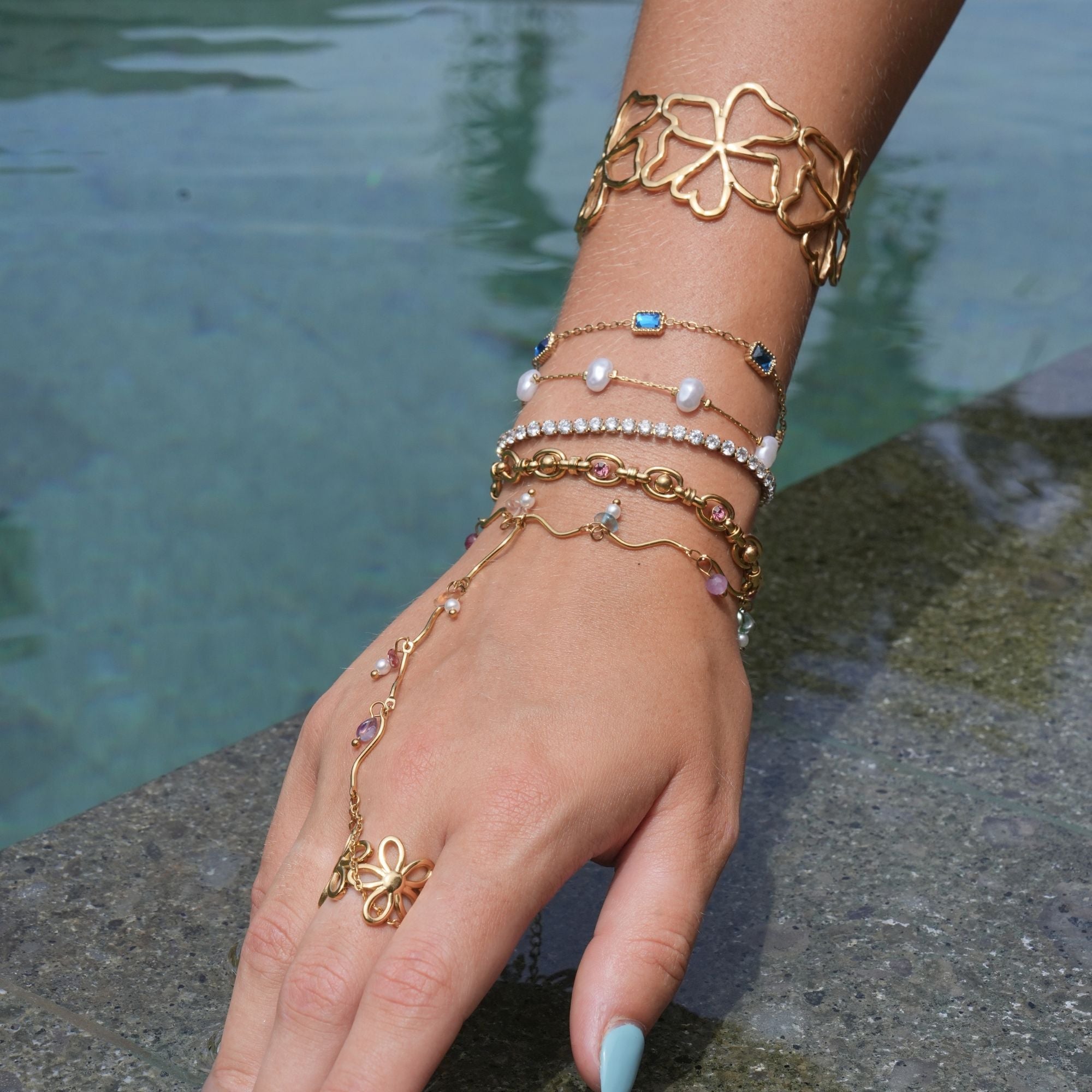 Eirlys Blossom Ring | 18K Gold-Plated