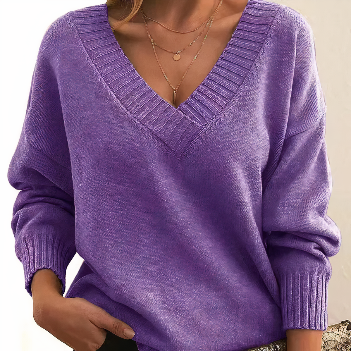 Women's Cashmere V-Neck Sweater Janne