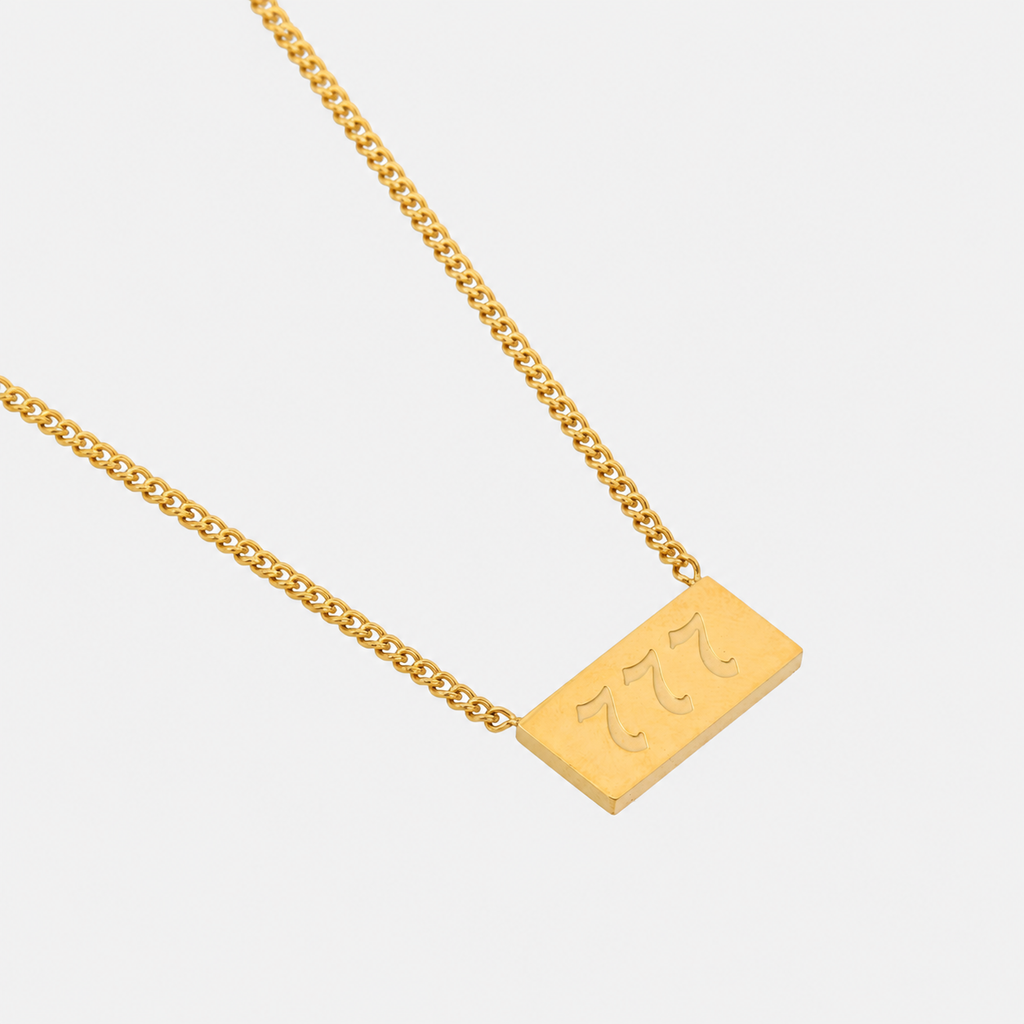 Aligned Necklace