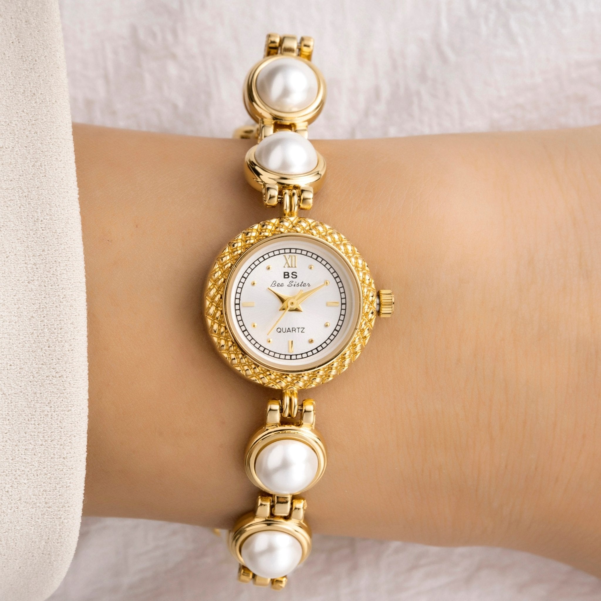 Dahlia | White Gold