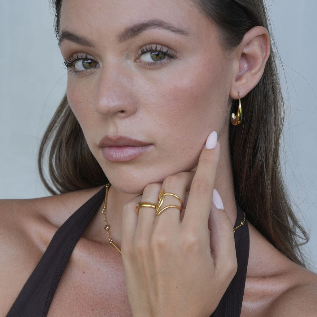 Yvonne Wave Ring | 18K Gold-Plated