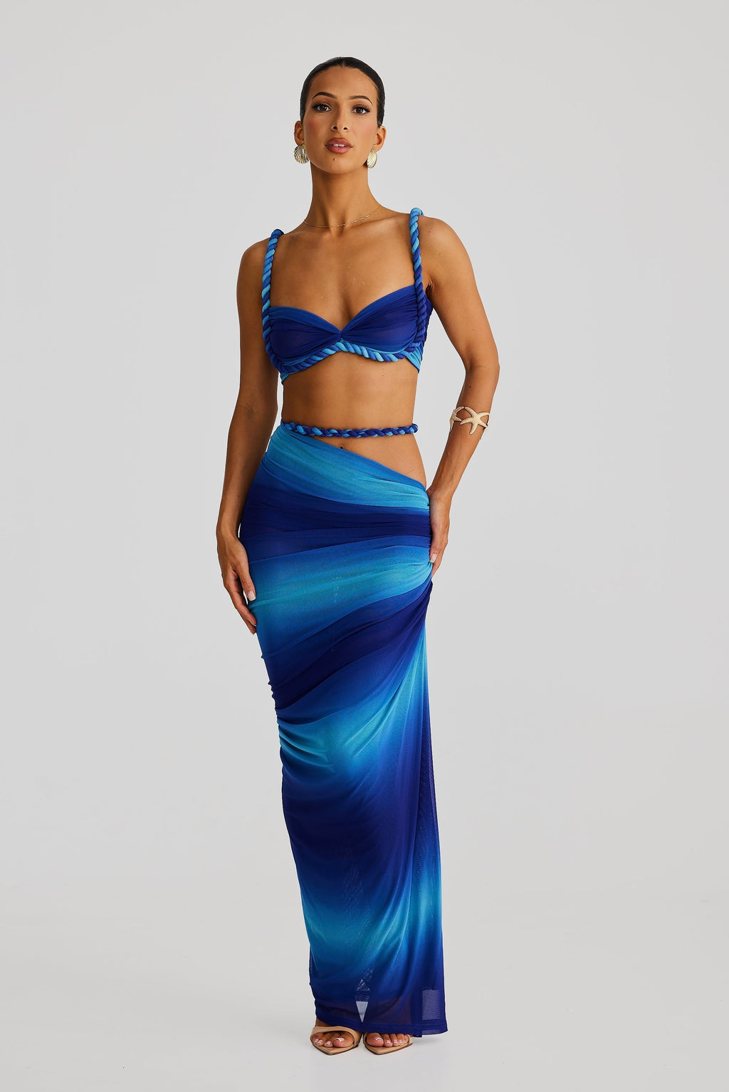 Zendaya Set