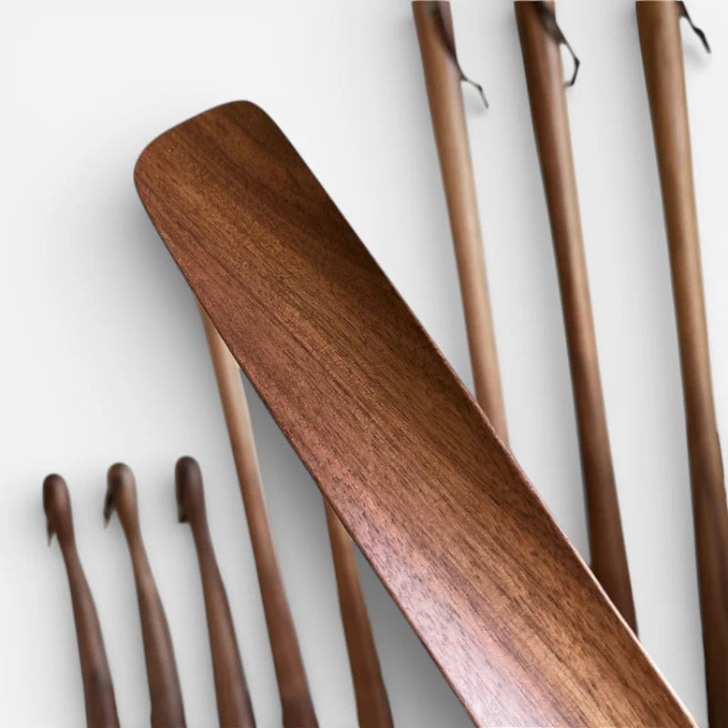 Premium Wooden Shoe Horn – Heel Comfort & Multiple Sizes