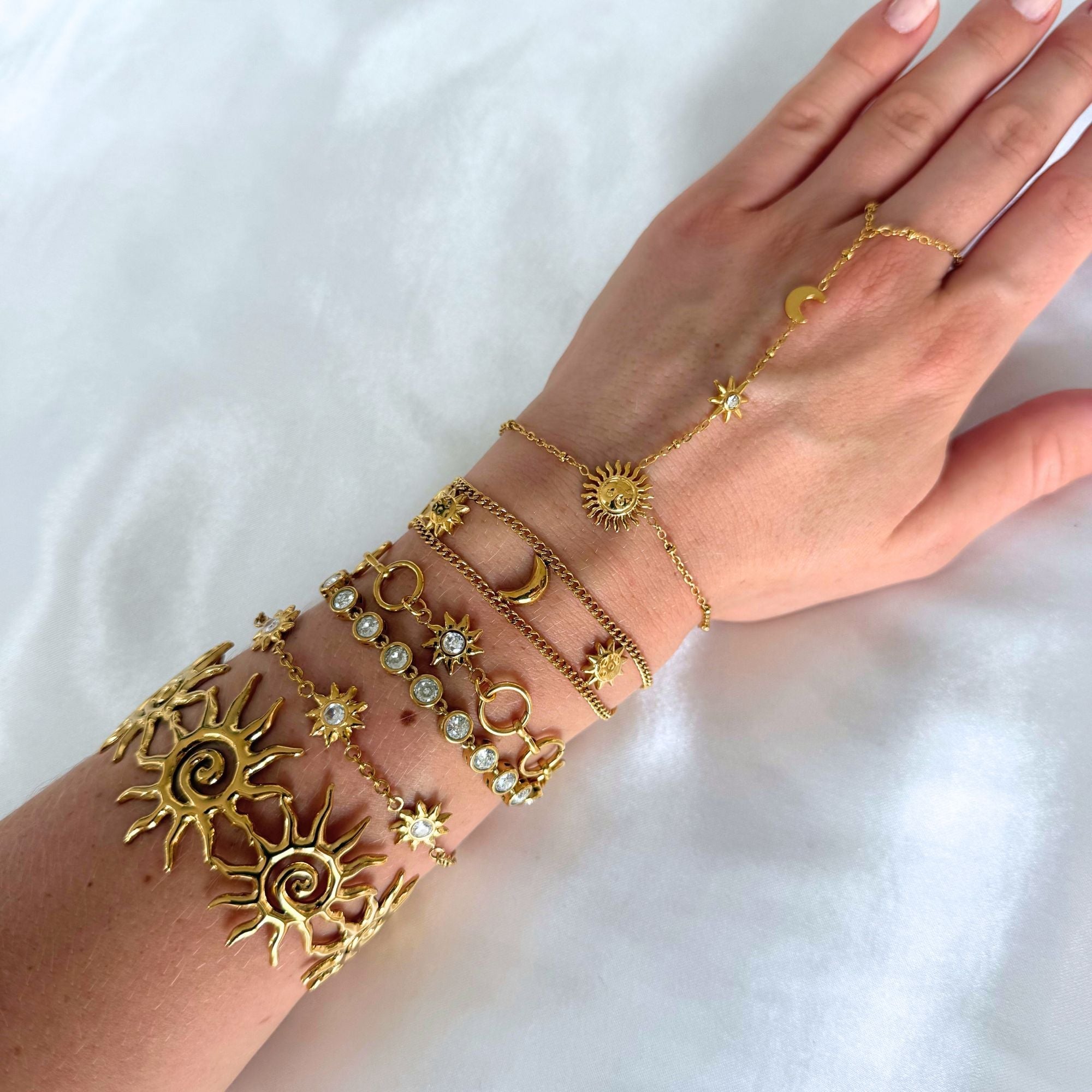 Solara Luna Ring Bracelet | 18K Gold-Plated