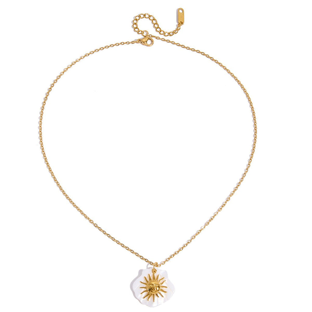 Zaniyah Pendant Necklace