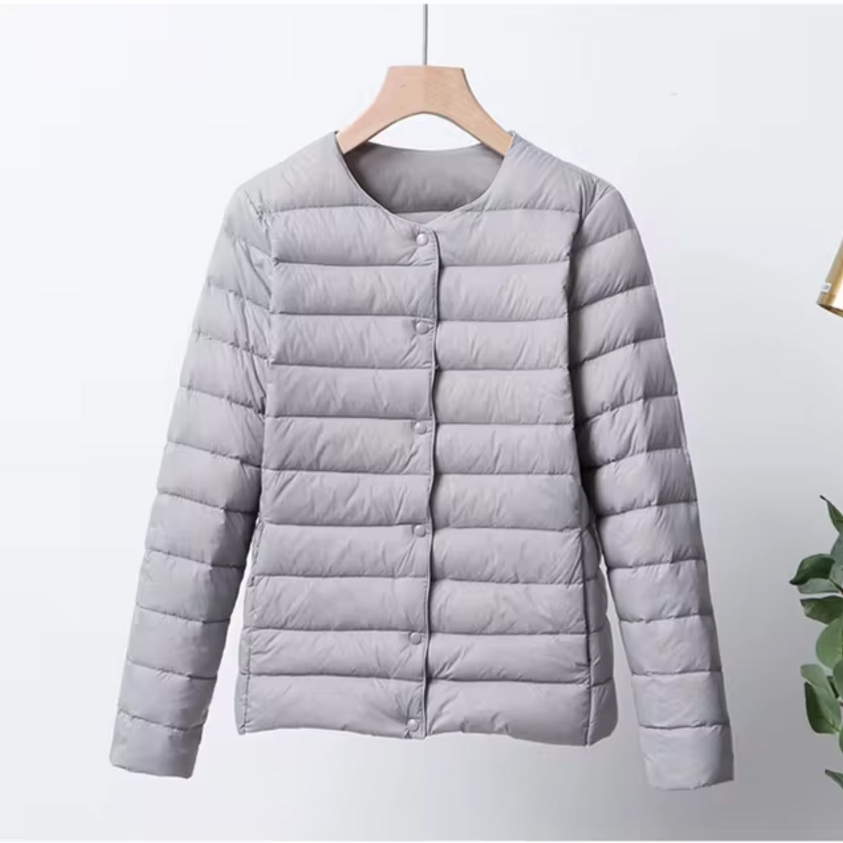 Women's Ultra-Lightweight Short Winter Down Jacket