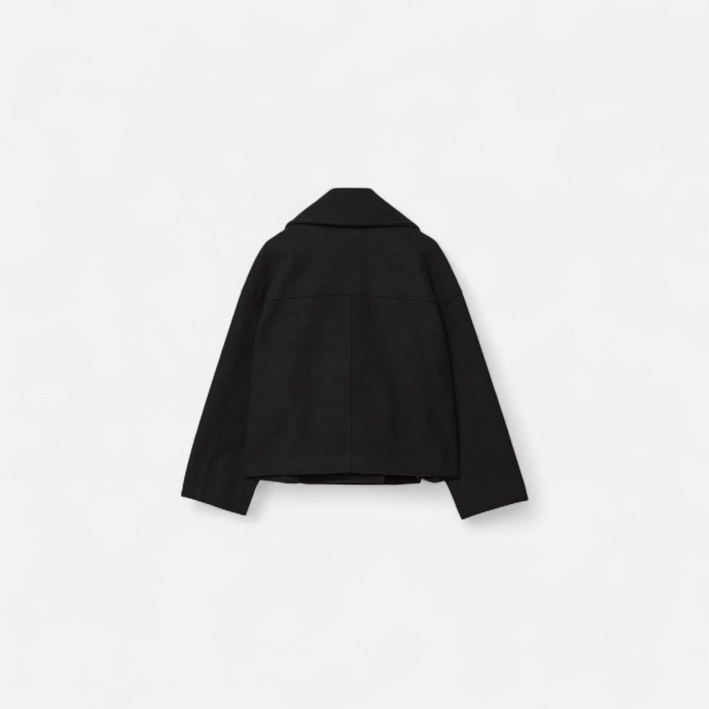 Women's Fitted Minimalist Jacket – Modern Structure, Effortless Elegance