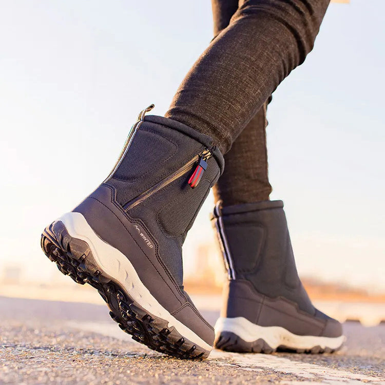 Men's Winter Snow Boots, Mid-Calf and Water Repellent