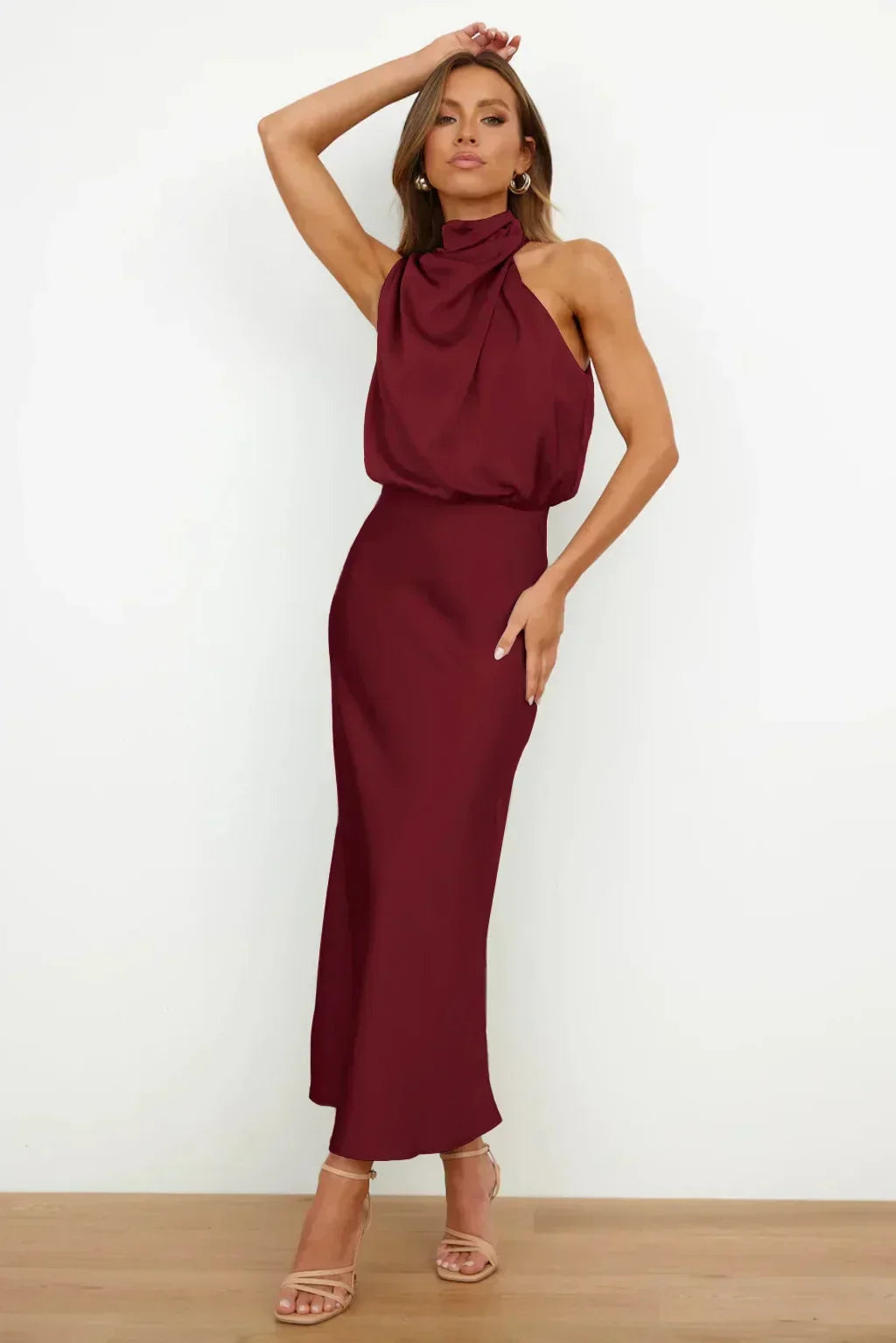 Abito da sera elegante all’americana da donna