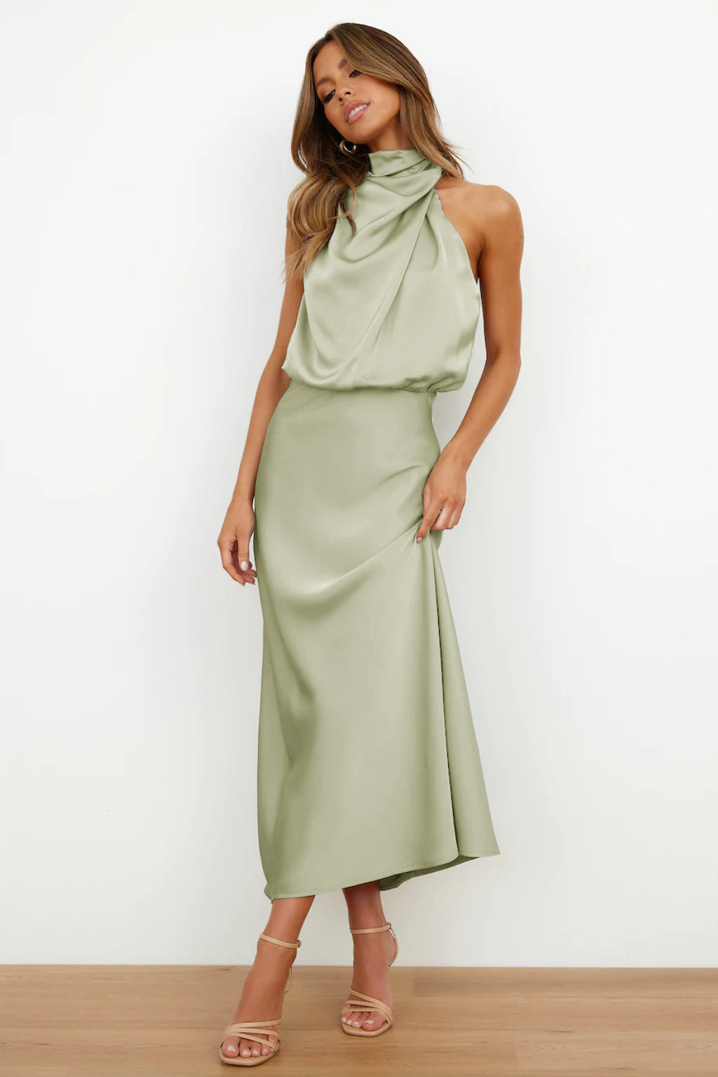 Abito da sera elegante all’americana da donna