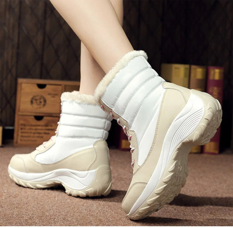Women's Winter Snow Boots, Plush Lined and Lace-Up