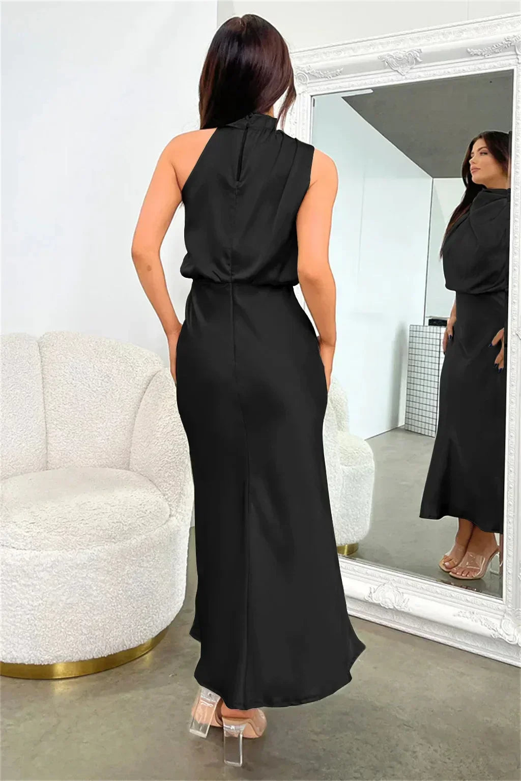 Abito da sera elegante all’americana da donna