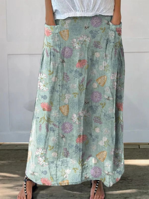 Tabitha | Flower and Bee Print Pocket Skirt