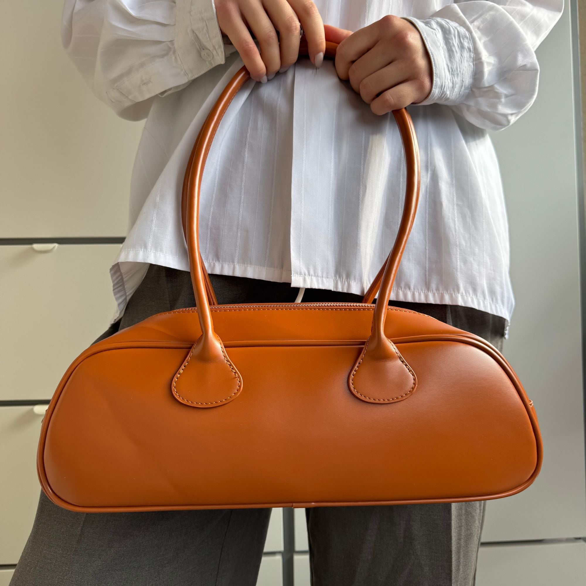 Vivienne Barrel Bag Brown