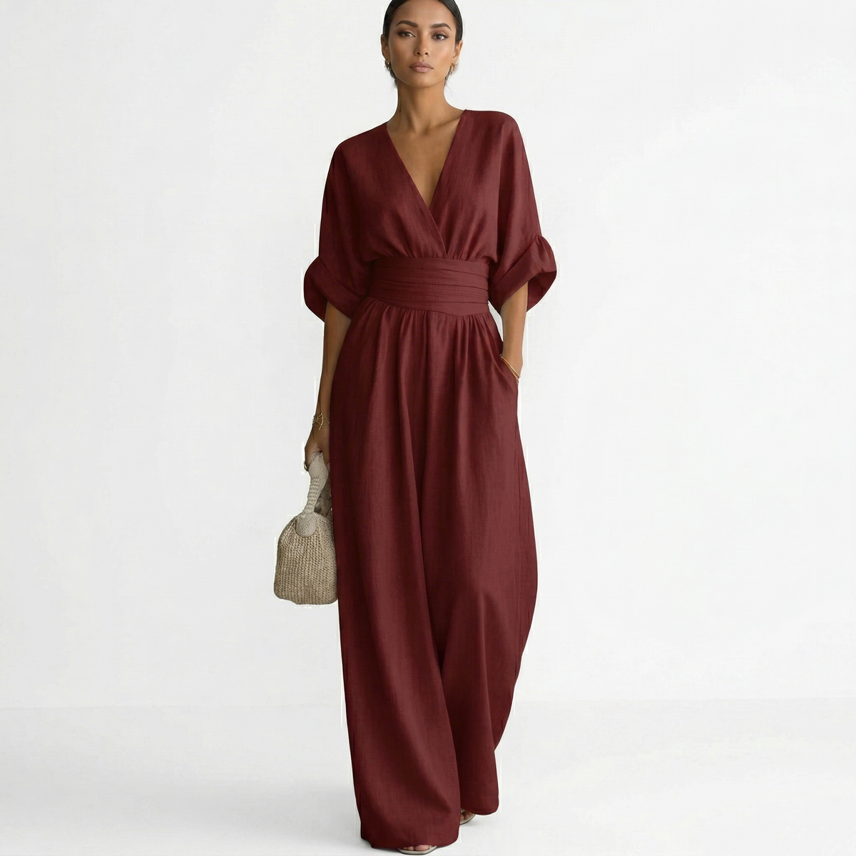 Elegante tuta da donna in lino con scollo a V e cintura