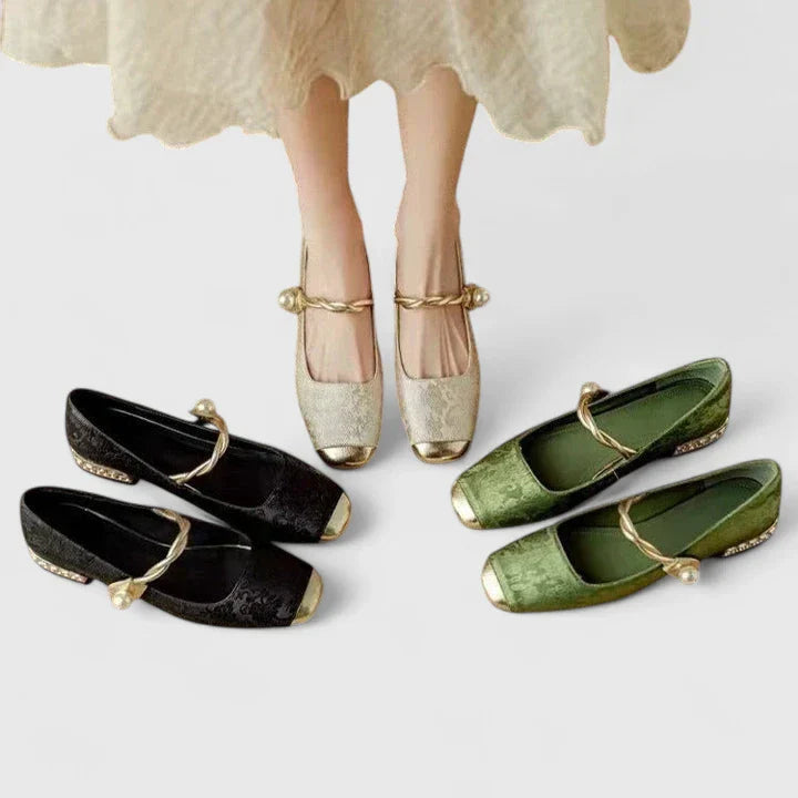 Oralyssia | Orthopedic Mary Jane Shoes