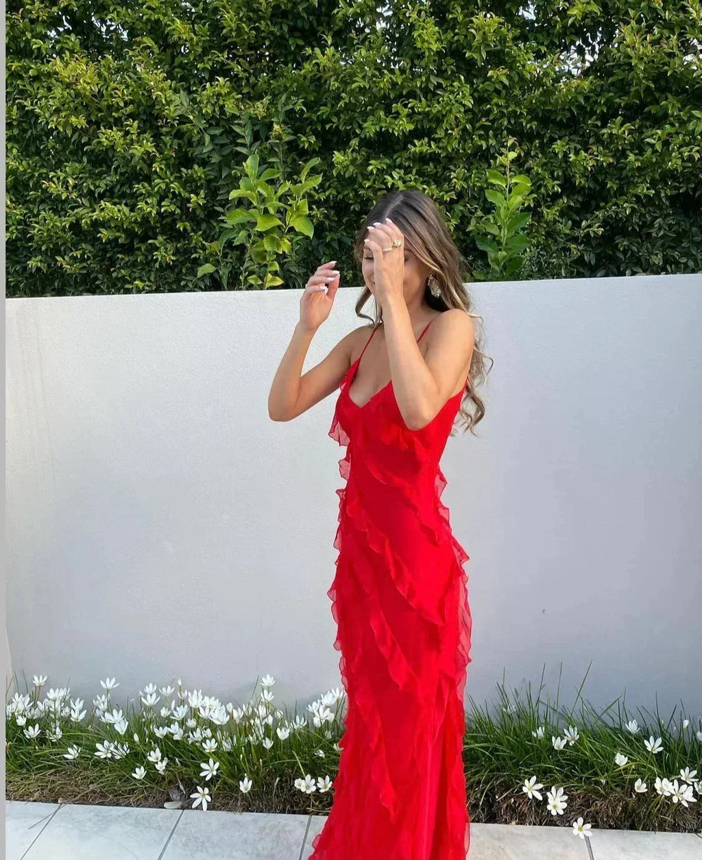Vestido largo elegante de corte sirena con volantes para mujer