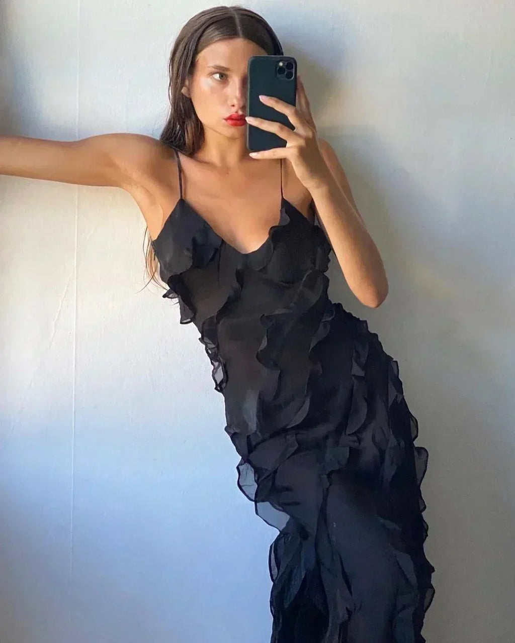 Vestido largo elegante de corte sirena con volantes para mujer