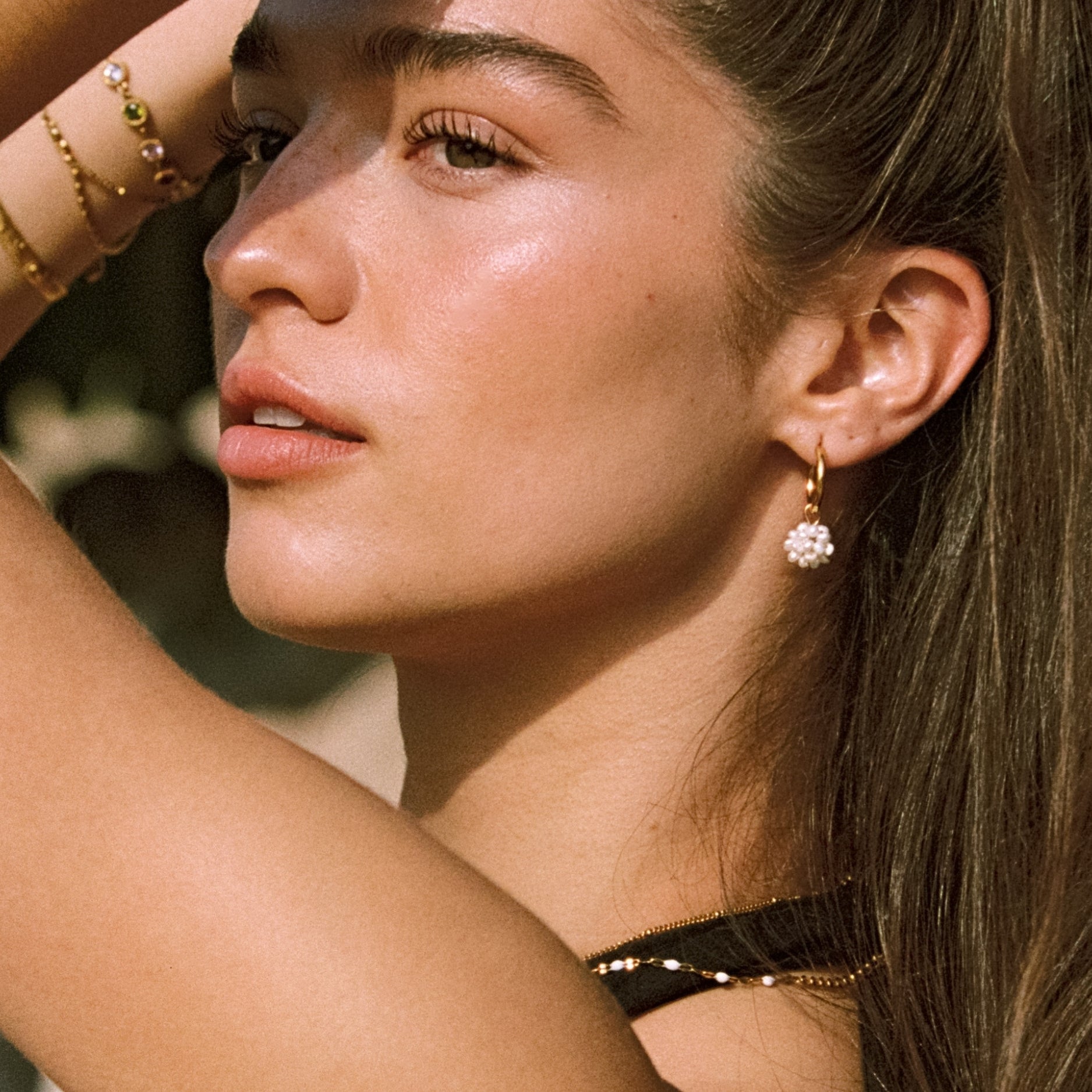 Tiny Pearls Hoops