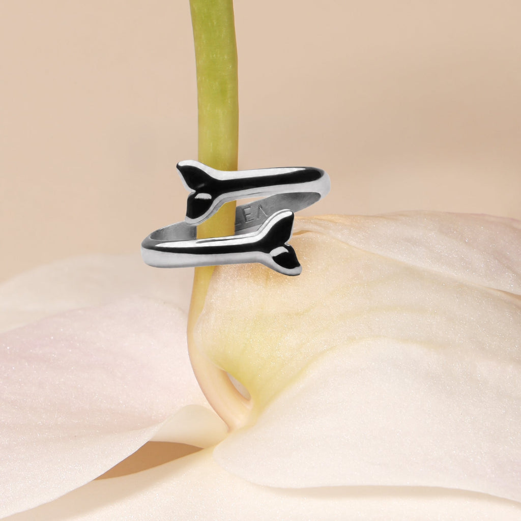 Whale Tail Ring